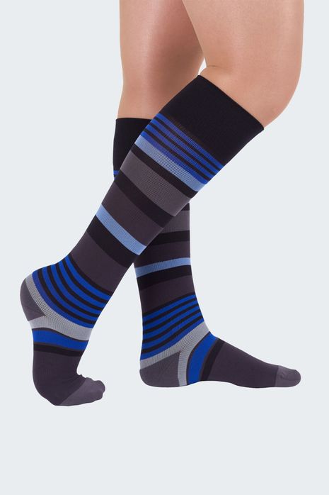 Sigvaris Pulse Compression Socks 15-20mmHg, Calf Length Sports Compression  Socks : : Health & Personal Care