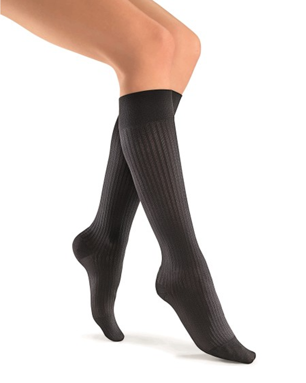 Jobst SoSoft Knee High Closed Toe 8-15 Black S