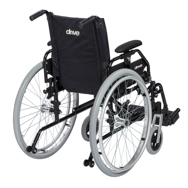 Drive Medical Lynx Ultra Lightweight Wheelchair, Swing away Footrests, 16" Seat