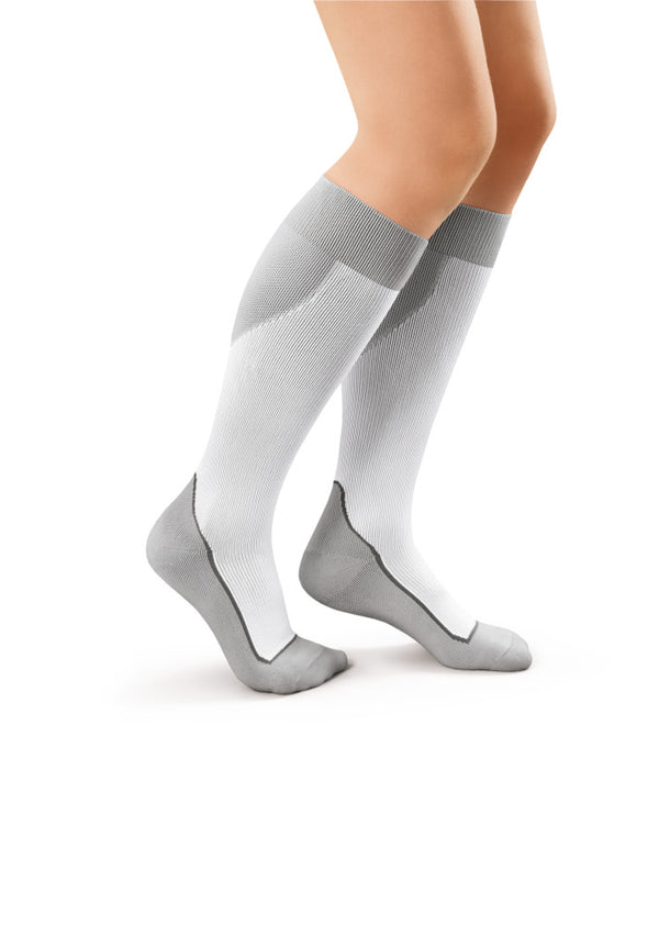 JOBST Ultrasheer Stockings Knee Open Toe Petite – Locatel Health & Wellness  Online Store